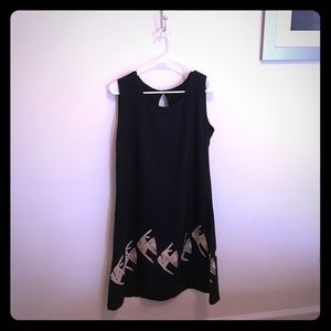 🌻 Santiki navy blue dress with fish detail